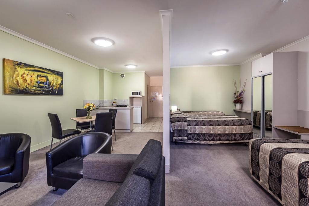 Open Plan Suite